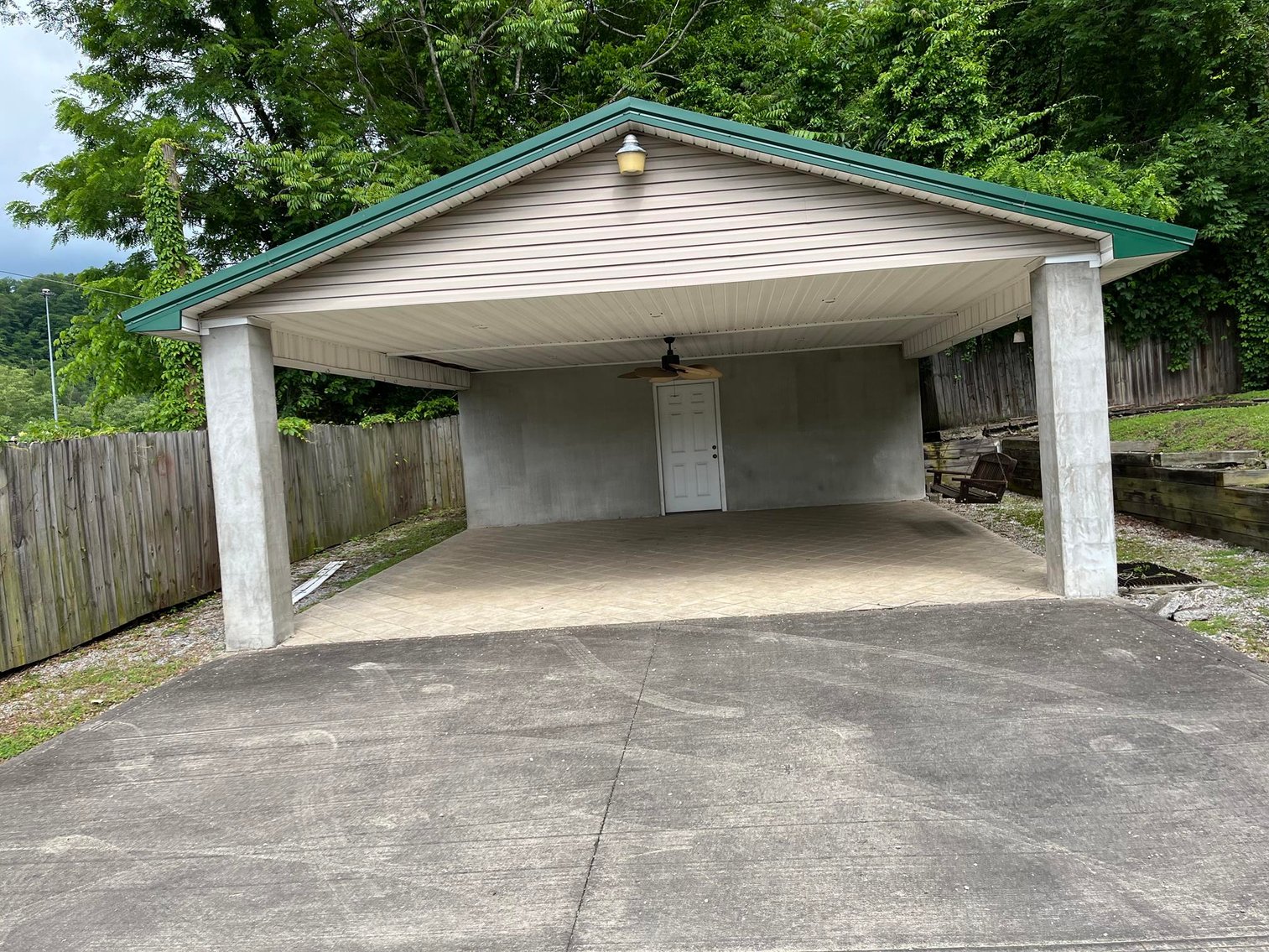 Image for SOLD $46,200 - 3 Bedroom with Full Basement in Williamson