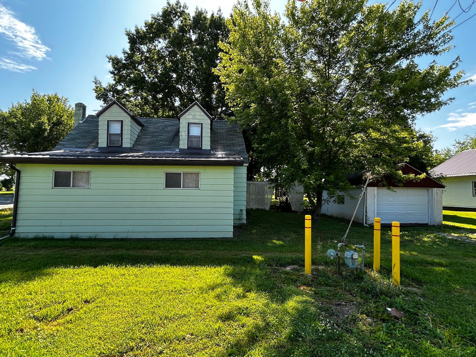 Image for SOLD $36,850 - 3 Bedroom on Nearly an Acre Selling to the Highest Bidder