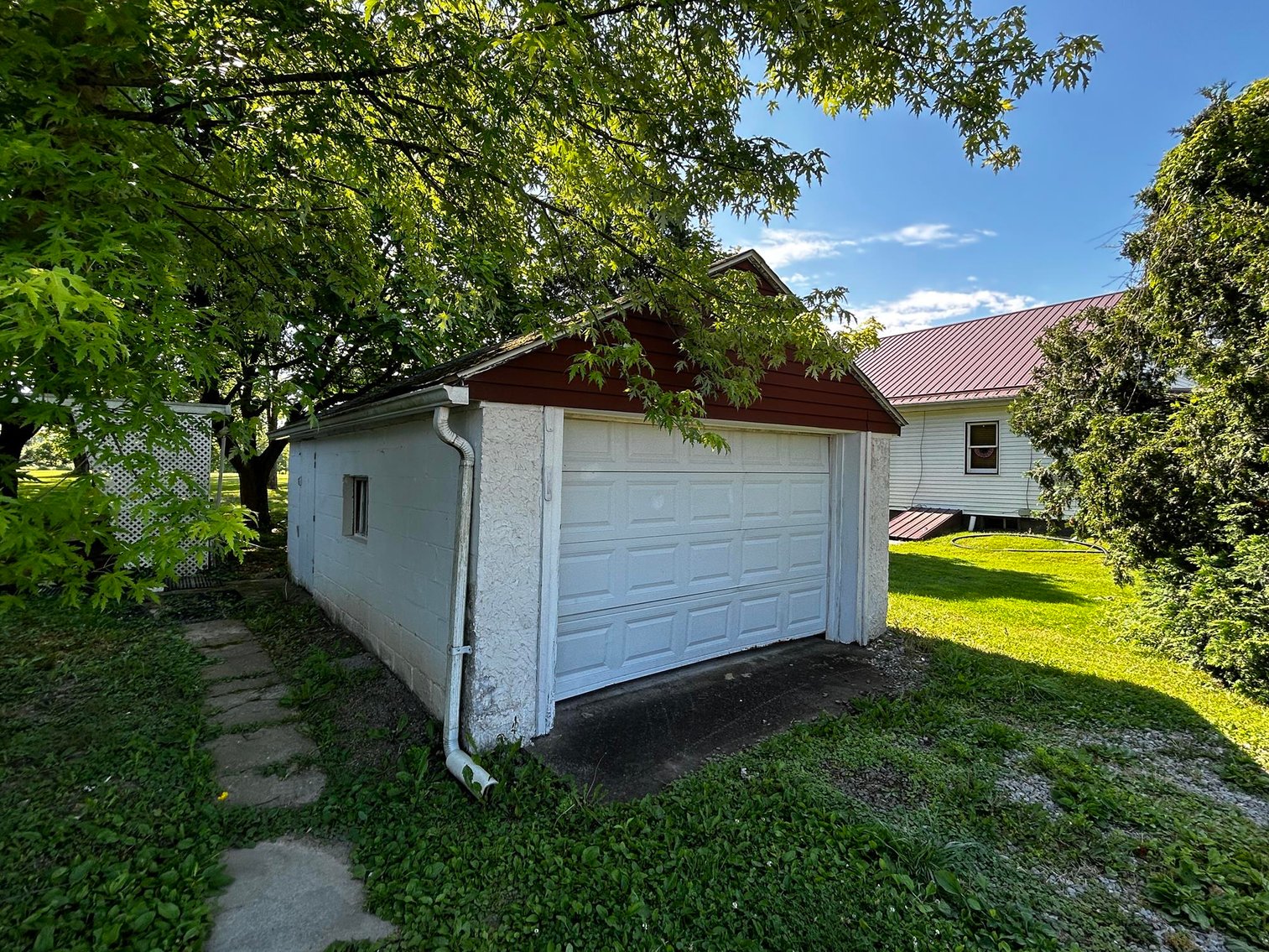 Image for SOLD $36,850 - 3 Bedroom on Nearly an Acre Selling to the Highest Bidder
