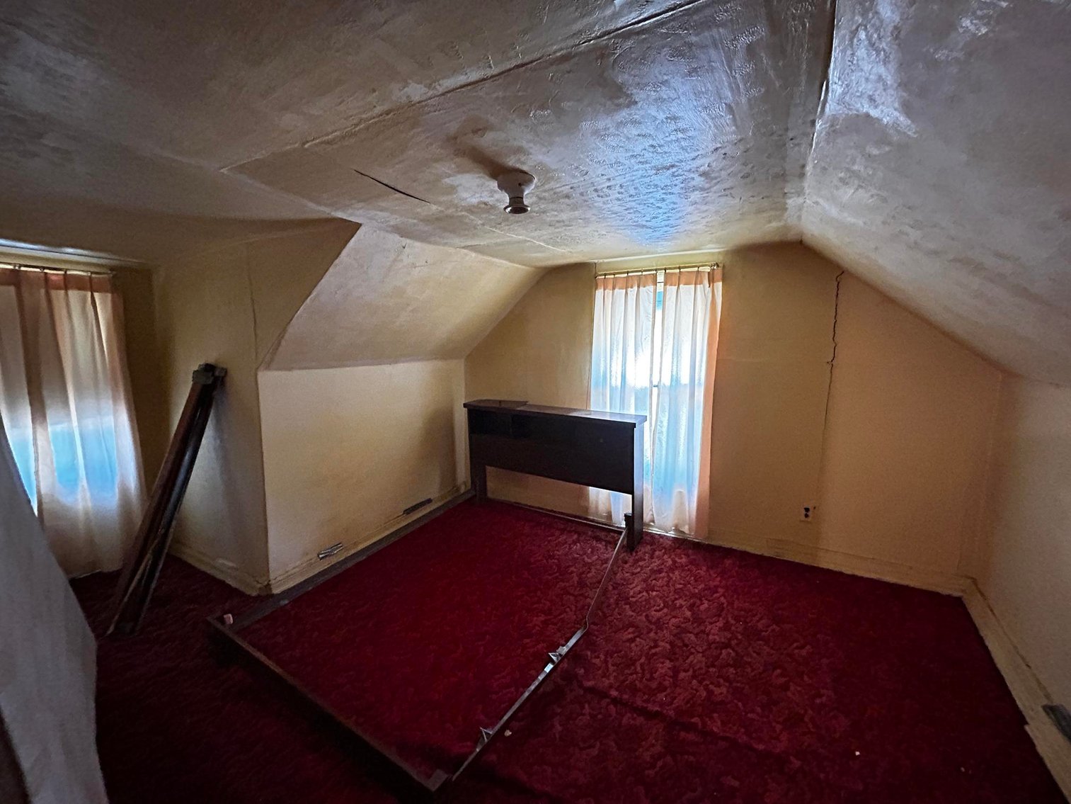 Image for SOLD $36,850 - 3 Bedroom on Nearly an Acre Selling to the Highest Bidder