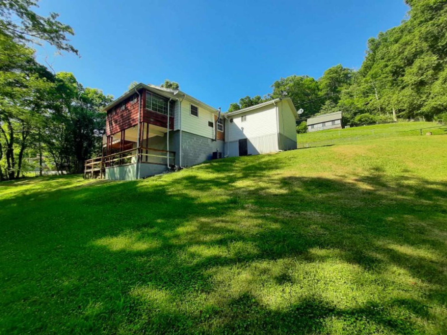Image for SOLD $74,250 - Move-in Ready 3 Bedroom Elkview Home