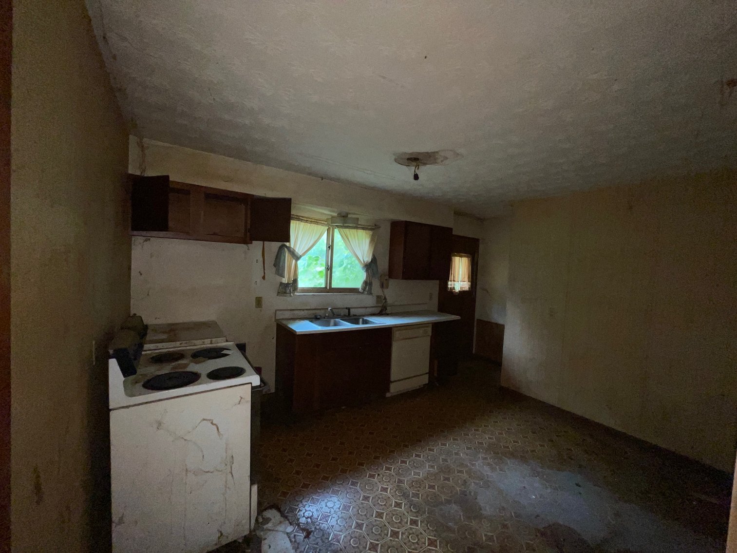 Image for SOLD $57,200 - 3 Bedroom Project Home on 1.77 Acres in Hurricane