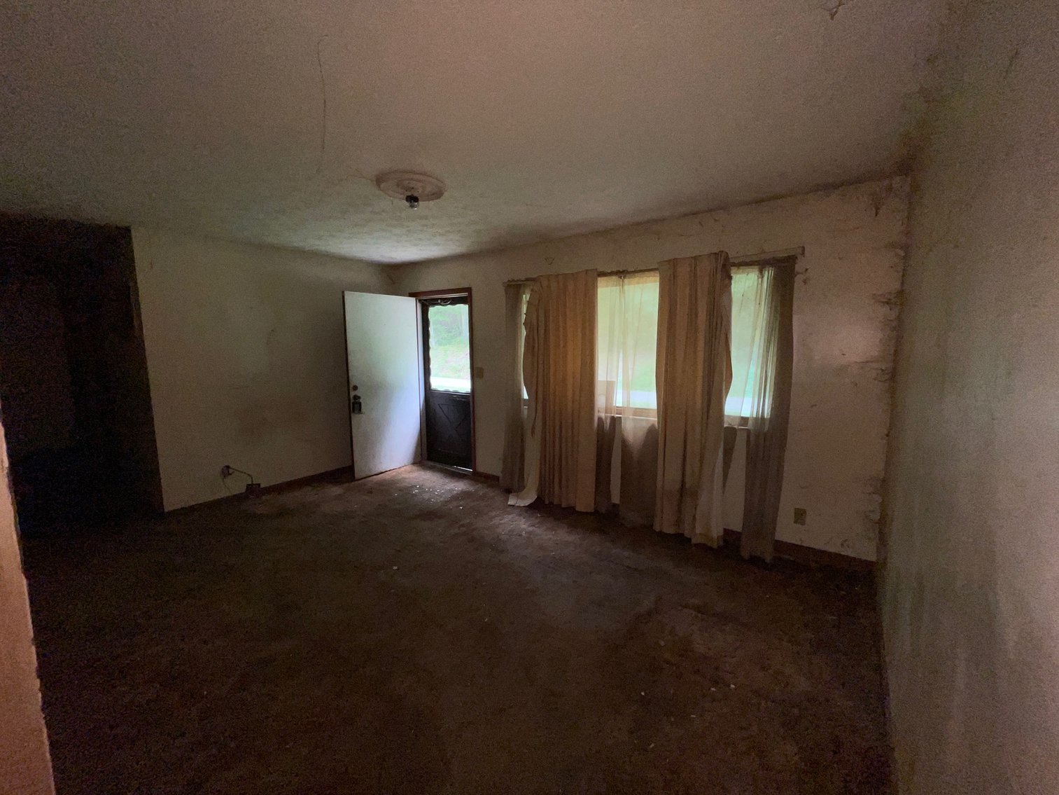Image for SOLD $57,200 - 3 Bedroom Project Home on 1.77 Acres in Hurricane