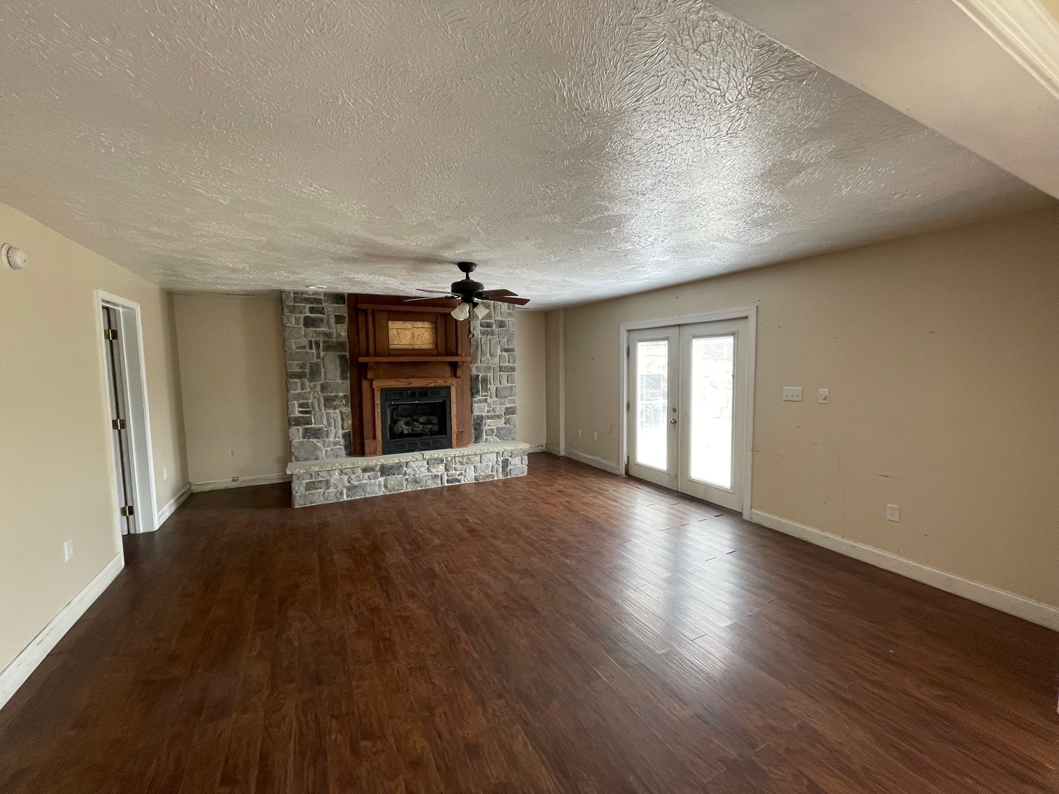 Image for SOLD $313,500 - Spacious 4 Bedroom on 0.74 Acres