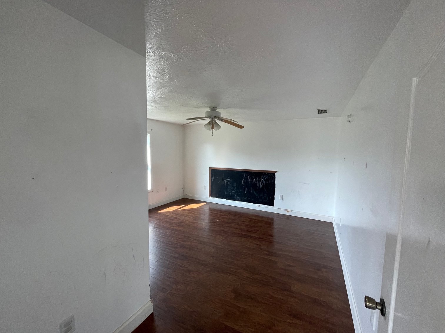 Image for SOLD $313,500 - Spacious 4 Bedroom on 0.74 Acres