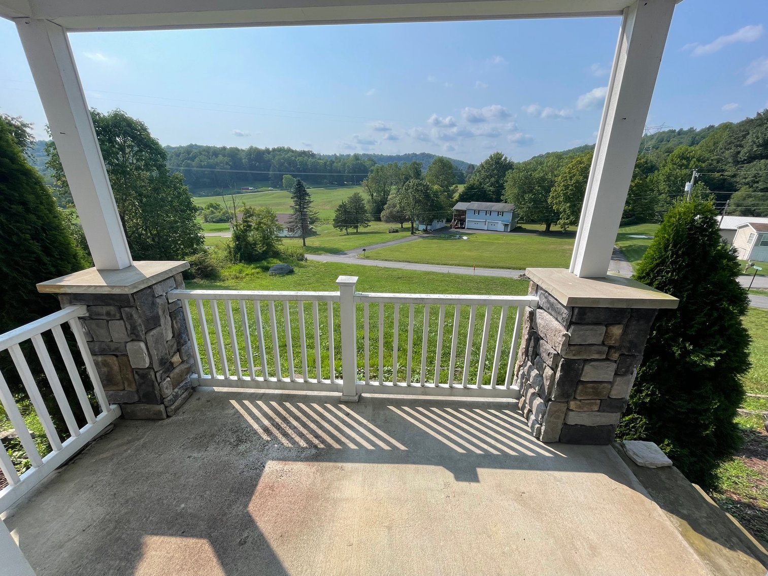 Image for SOLD $313,500 - Spacious 4 Bedroom on 0.74 Acres