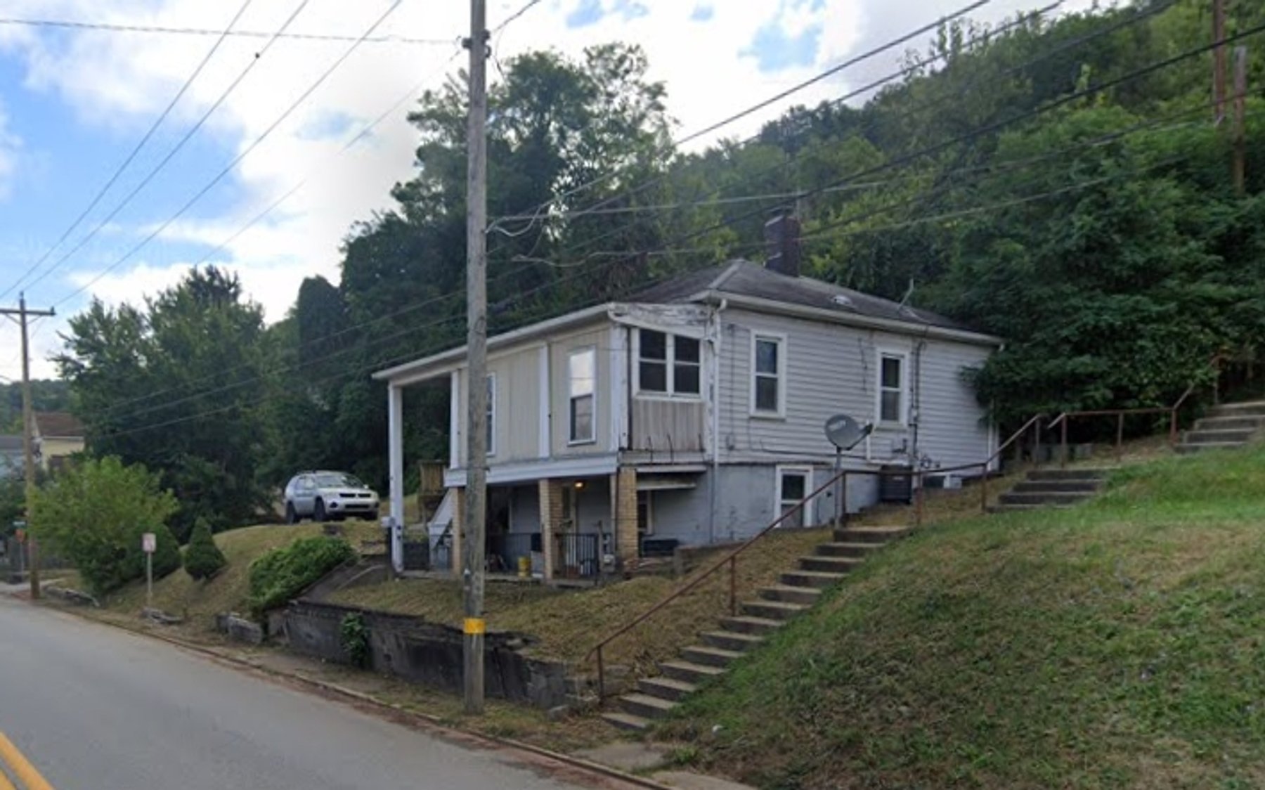 Image for SOLD - 2 Homes in Wheeling Selling to the Highest Bidders