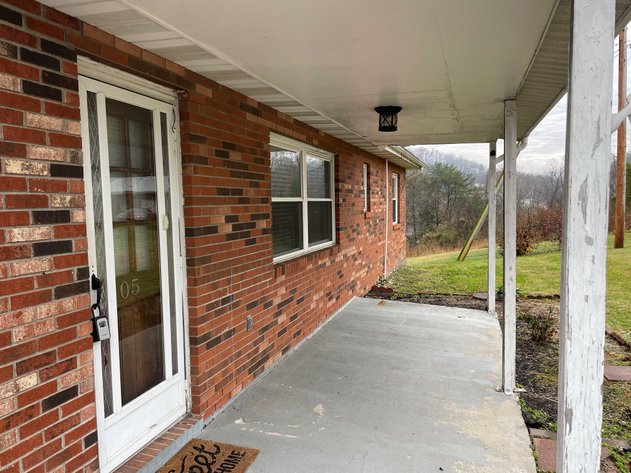 Image for SOLD $148,500 - Spacious 4 Bedroom Brick Ranch in Alum Creek