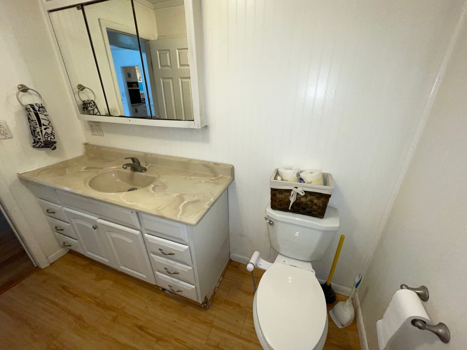 Image for SOLD $148,500 - Spacious 4 Bedroom Brick Ranch in Alum Creek