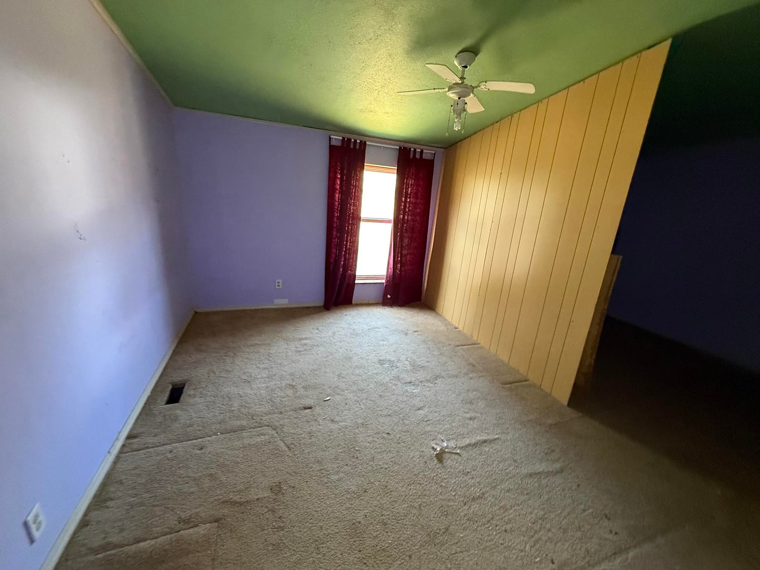 Image for SOLD $55,000 - 3 Bedroom Manufactured Home on a Large Lot in Huntington