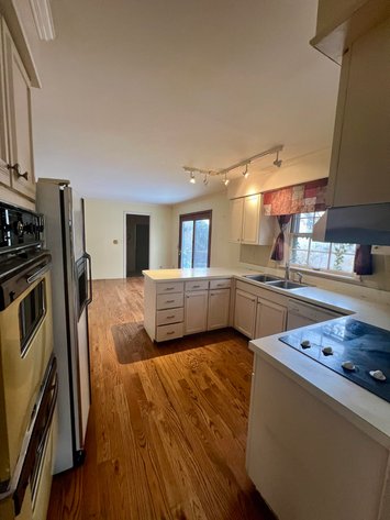 Image for SOLD $121,000 - Classic 4 Bedroom Home in South Charleston