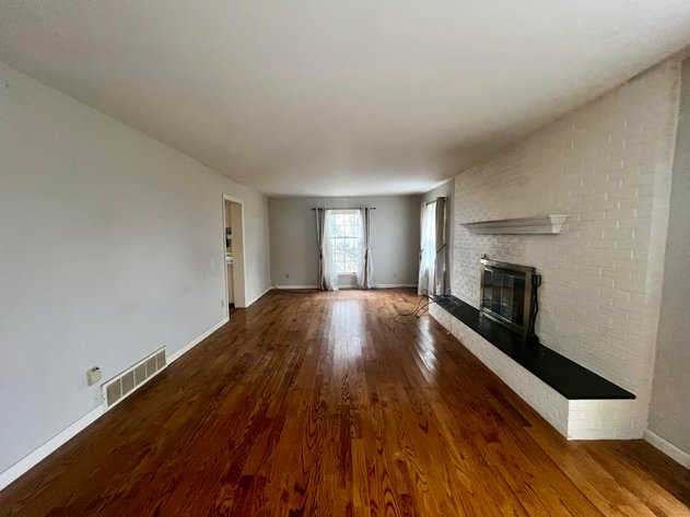 Image for SOLD $121,000 - Classic 4 Bedroom Home in South Charleston