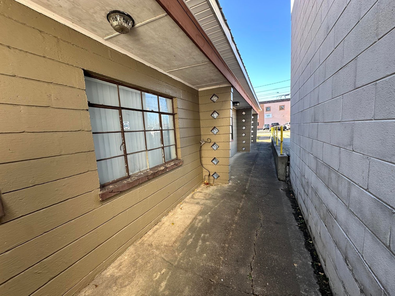 Image for SOLD $242,000 - Townhome Complex & Additional Apartment Building in South Charleston