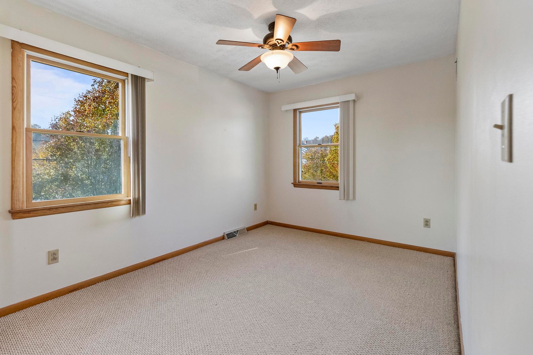 Image for SOLD $198,000 - Classic 4 Bedroom on a Corner Lot in Waynesburg