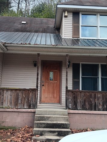 Image for SOLD $176,000 - 4 Bedroom on 10 ½ Acres in Fayette County