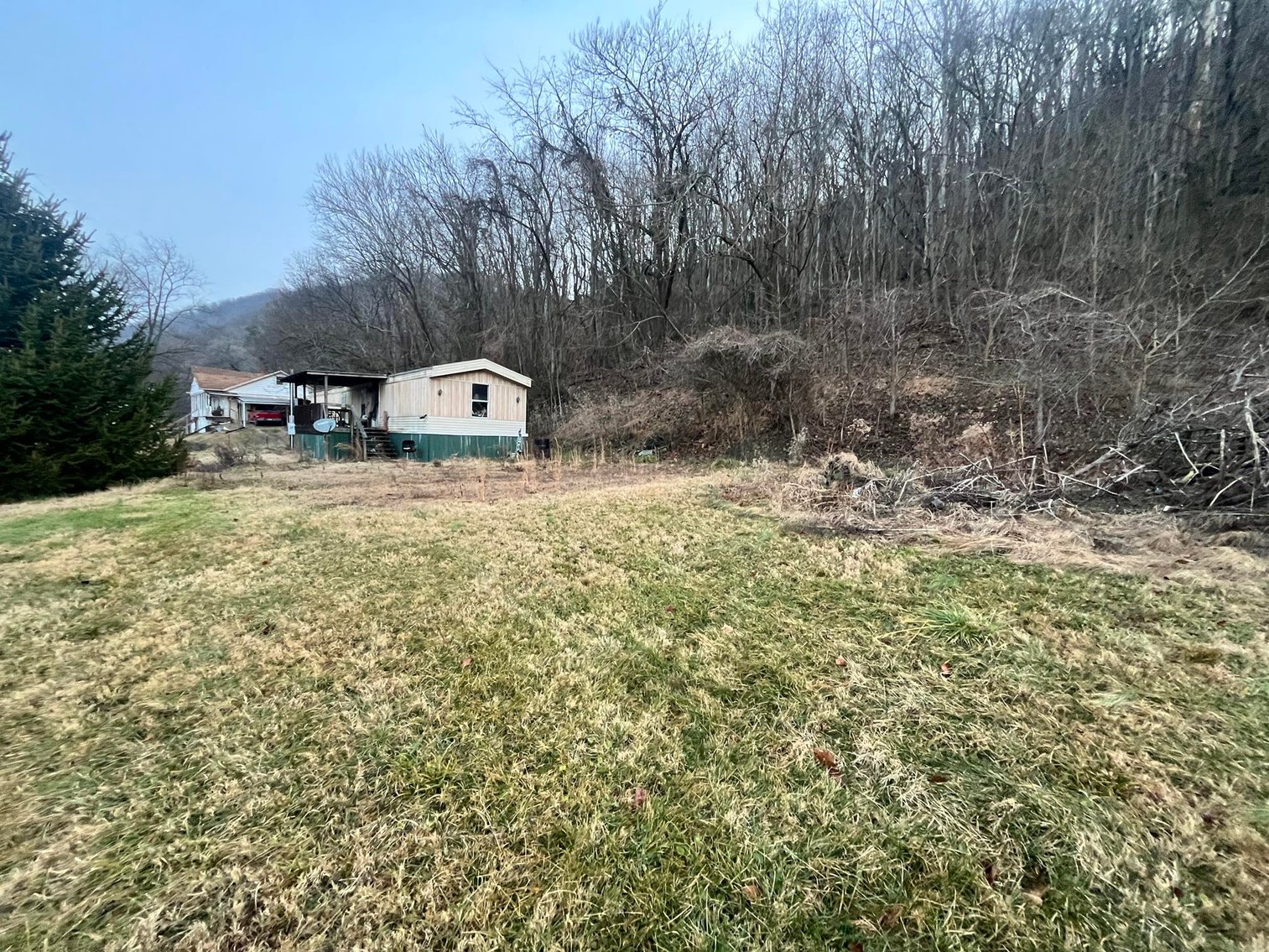 Image for SOLD $17,600 - 3 Bedroom Mobile Home in Charleston