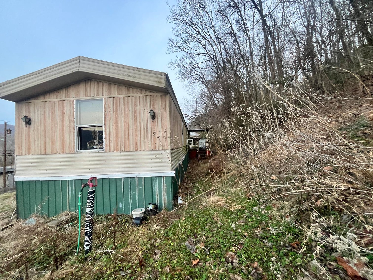 Image for SOLD $17,600 - 3 Bedroom Mobile Home in Charleston