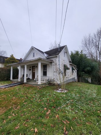 Image for SOLD - 2 Bedroom in Parkersburg Selling to the Highest Bidder