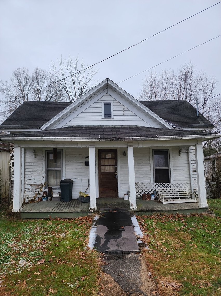 Image for SOLD - 2 Bedroom in Parkersburg Selling to the Highest Bidder