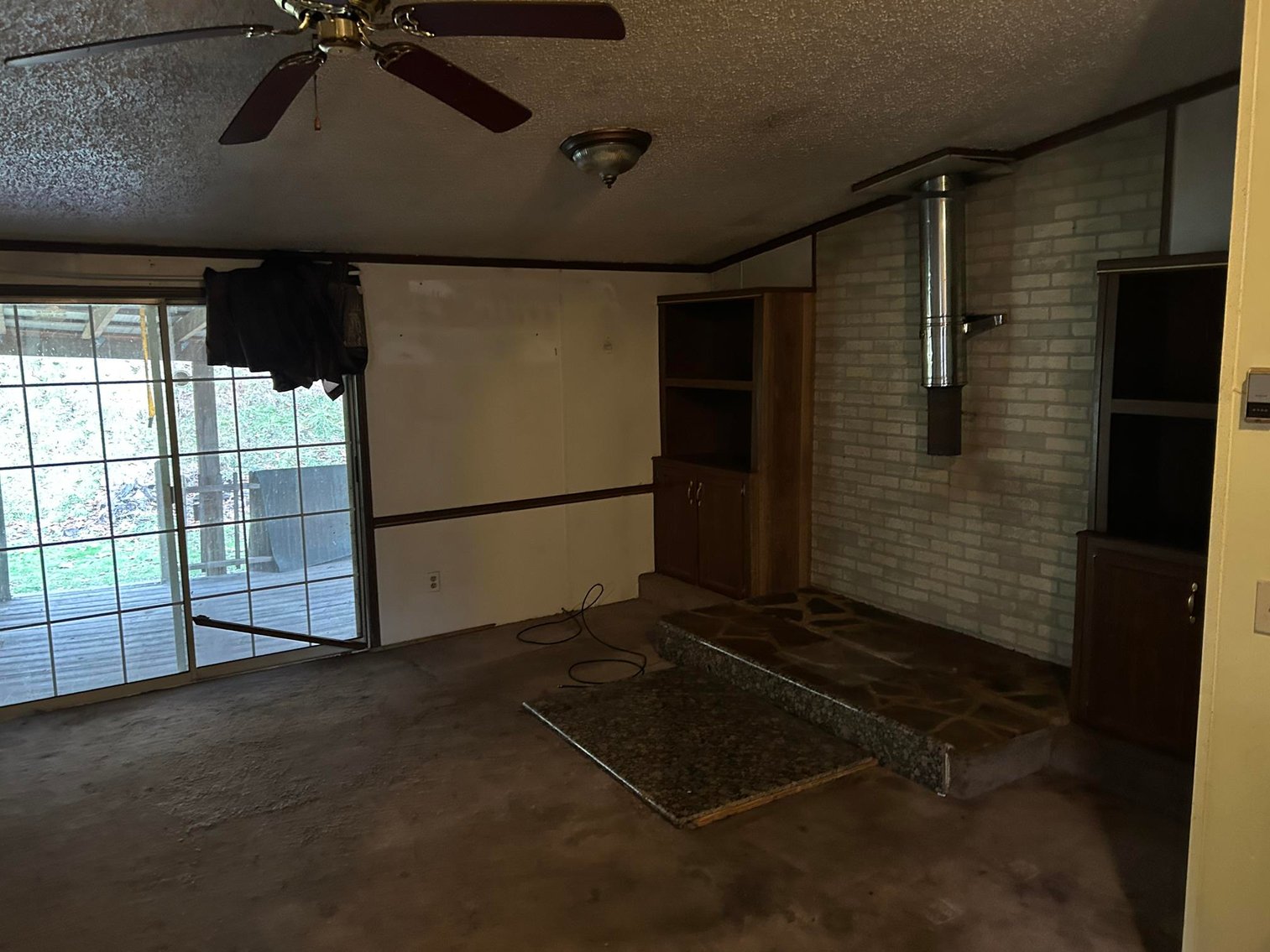 Image for SOLD $57,750 - 3 Bedroom on an Acre in Weston