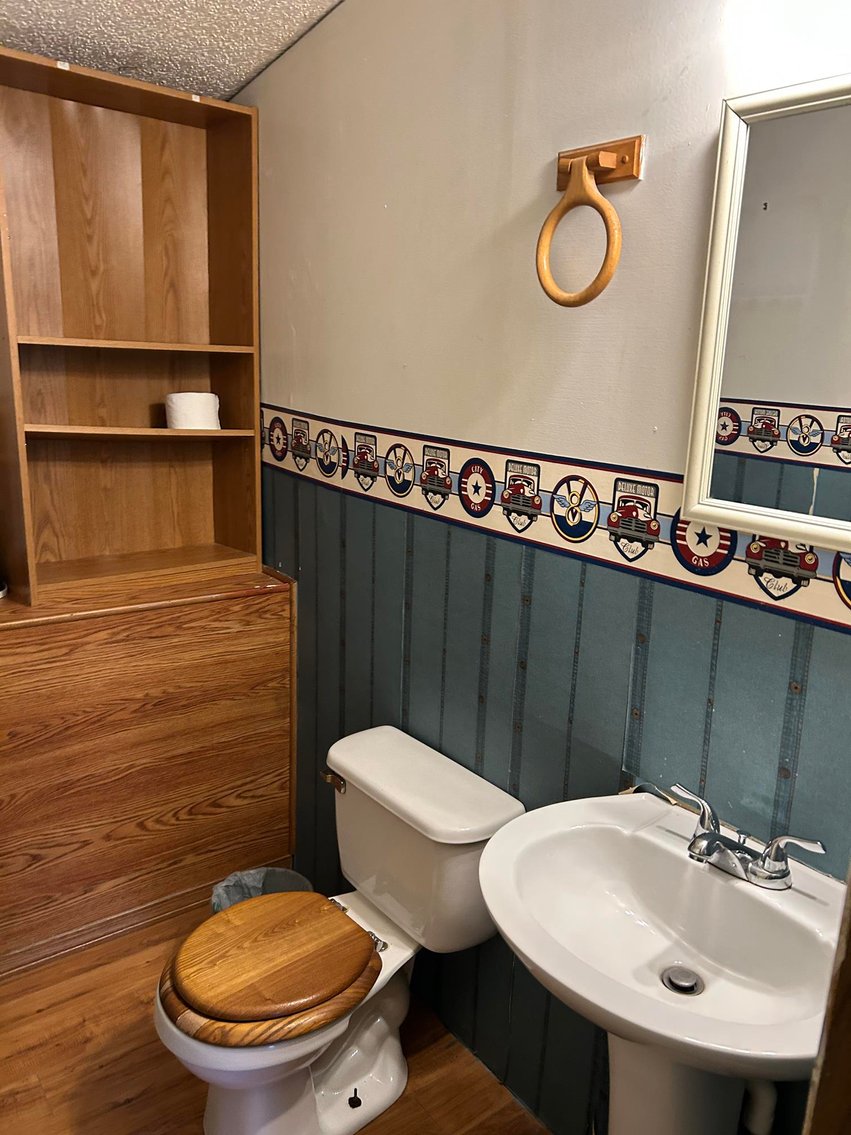 Image for SOLD $57,750 - 3 Bedroom on an Acre in Weston