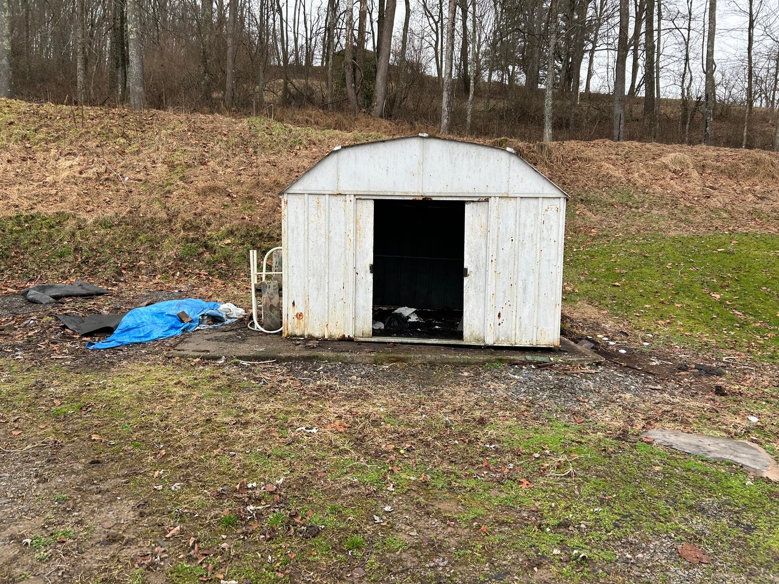 Image for SOLD $57,750 - 3 Bedroom on an Acre in Weston