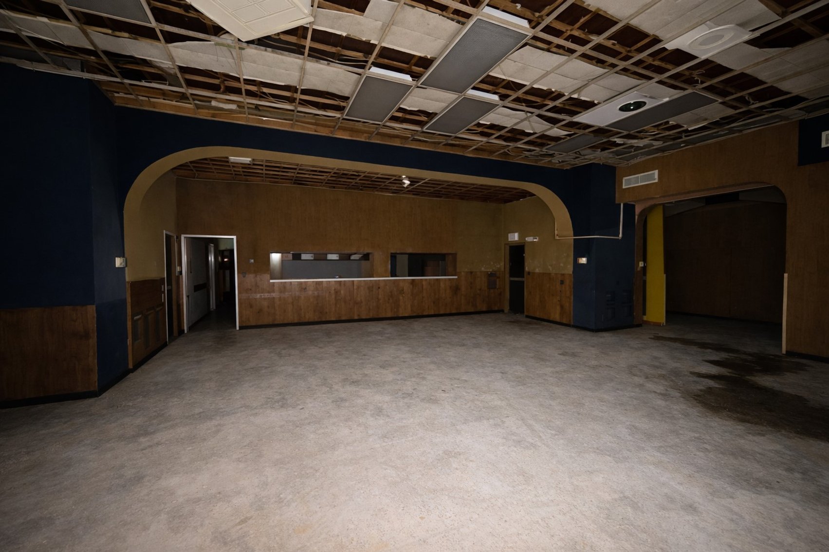 Image for SOLD $110,000 - Spacious 2 Story Building on a Large Lot in Westernport Selling to the Highest Bidder