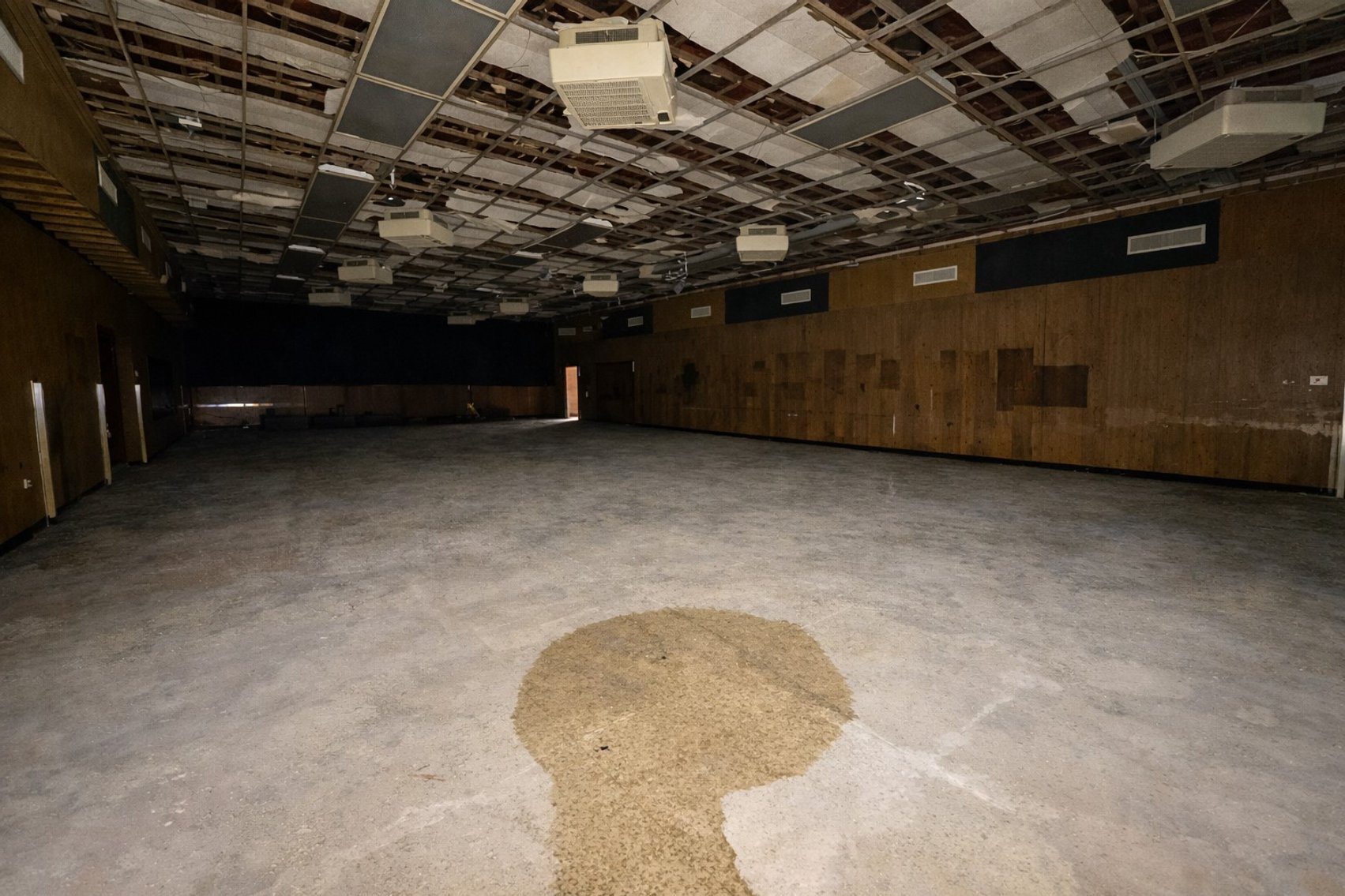 Image for SOLD $110,000 - Spacious 2 Story Building on a Large Lot in Westernport Selling to the Highest Bidder