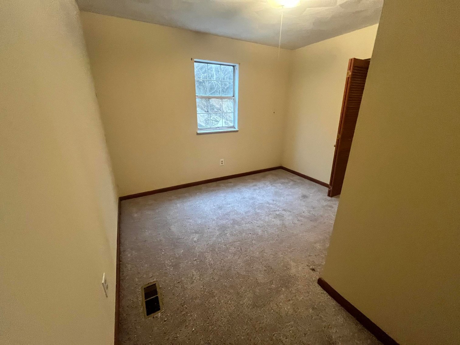 Image for SOLD $37,400 - Move-in Ready 4 Bedroom in Lincoln County