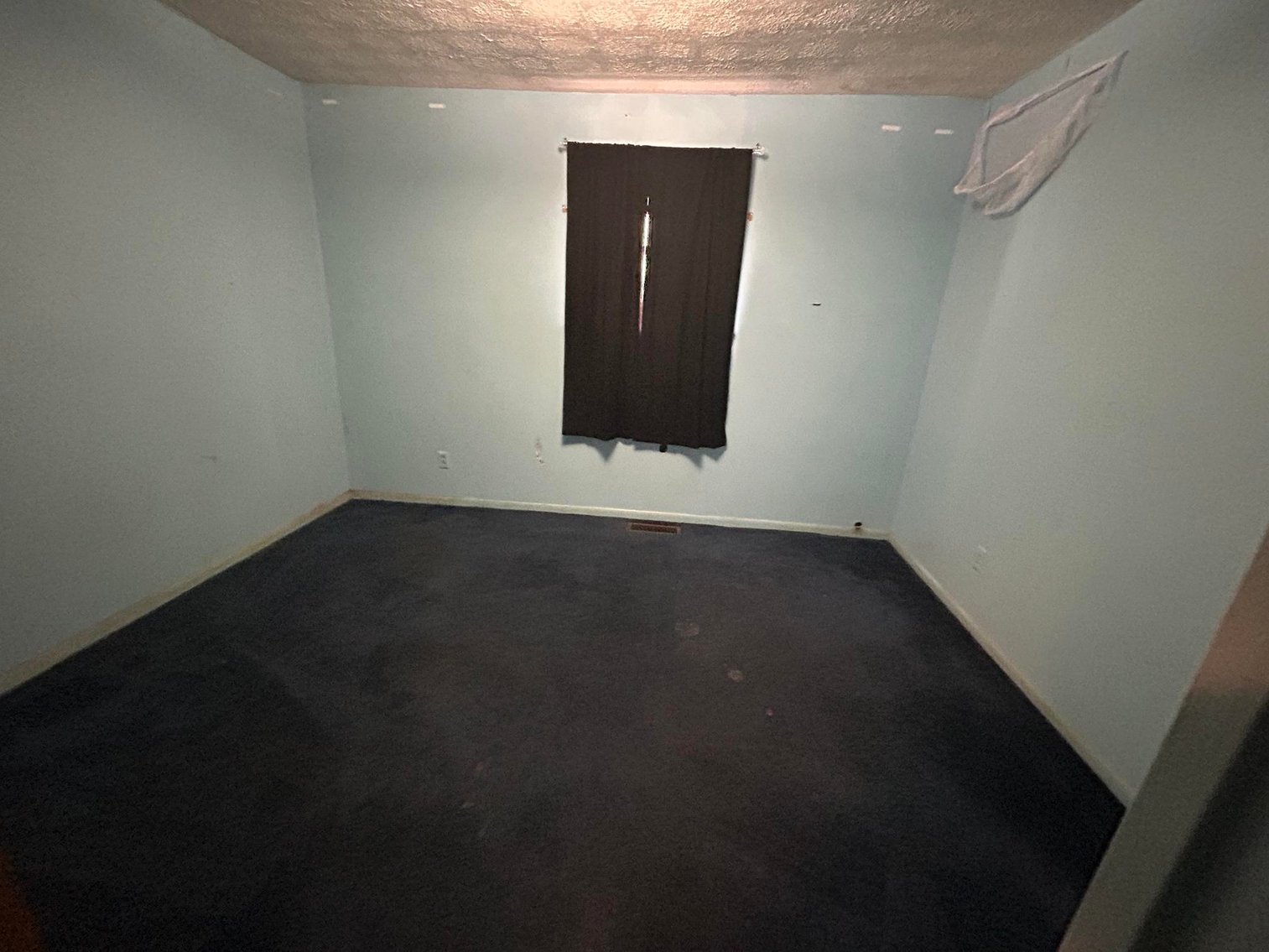 Image for 2 Bedroom in Williamson Perfect for a Rental or Flip