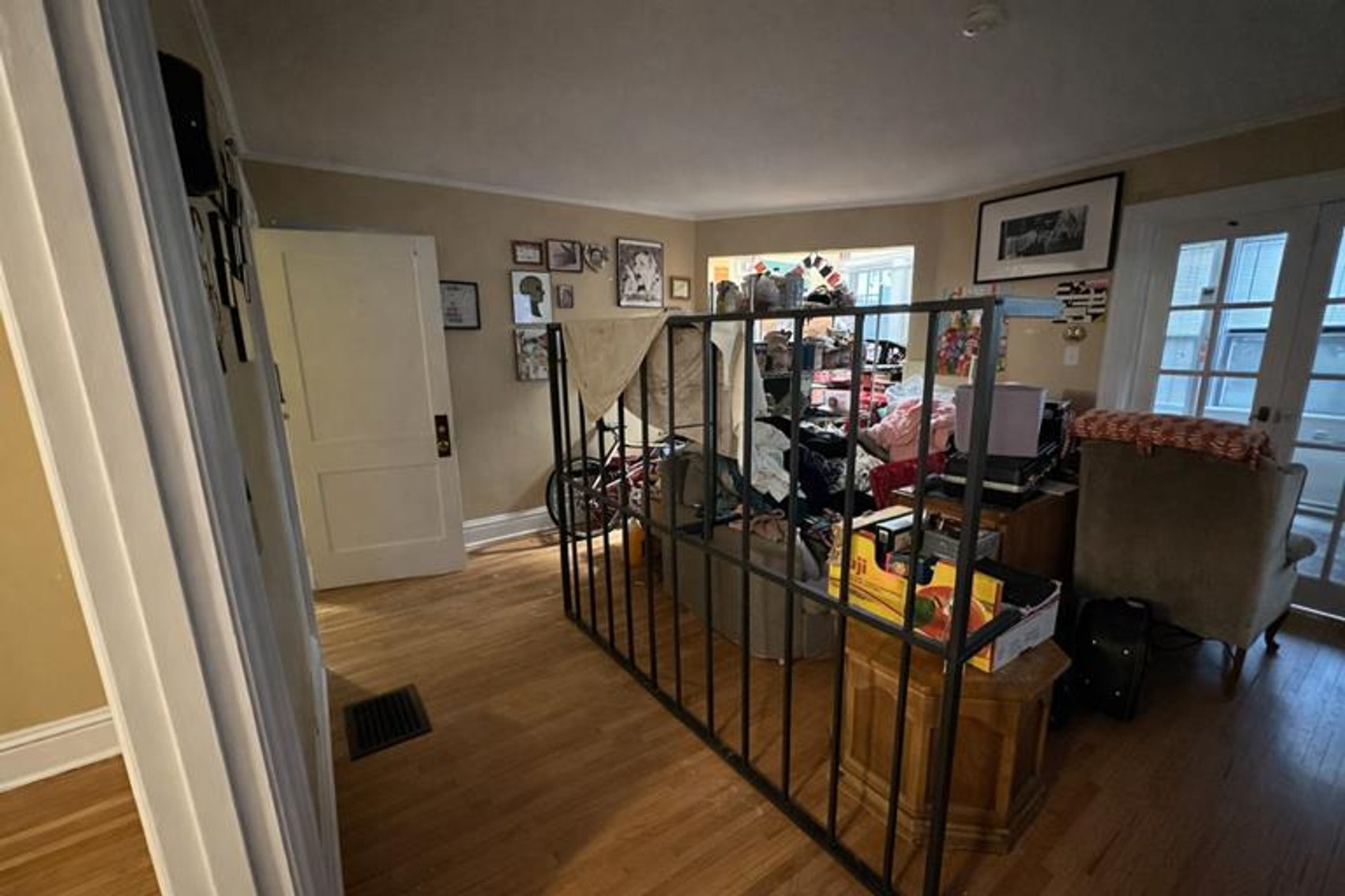 Image for SOLD $198,000 - Income Generating 4-Unit Apartment Building in Huntington