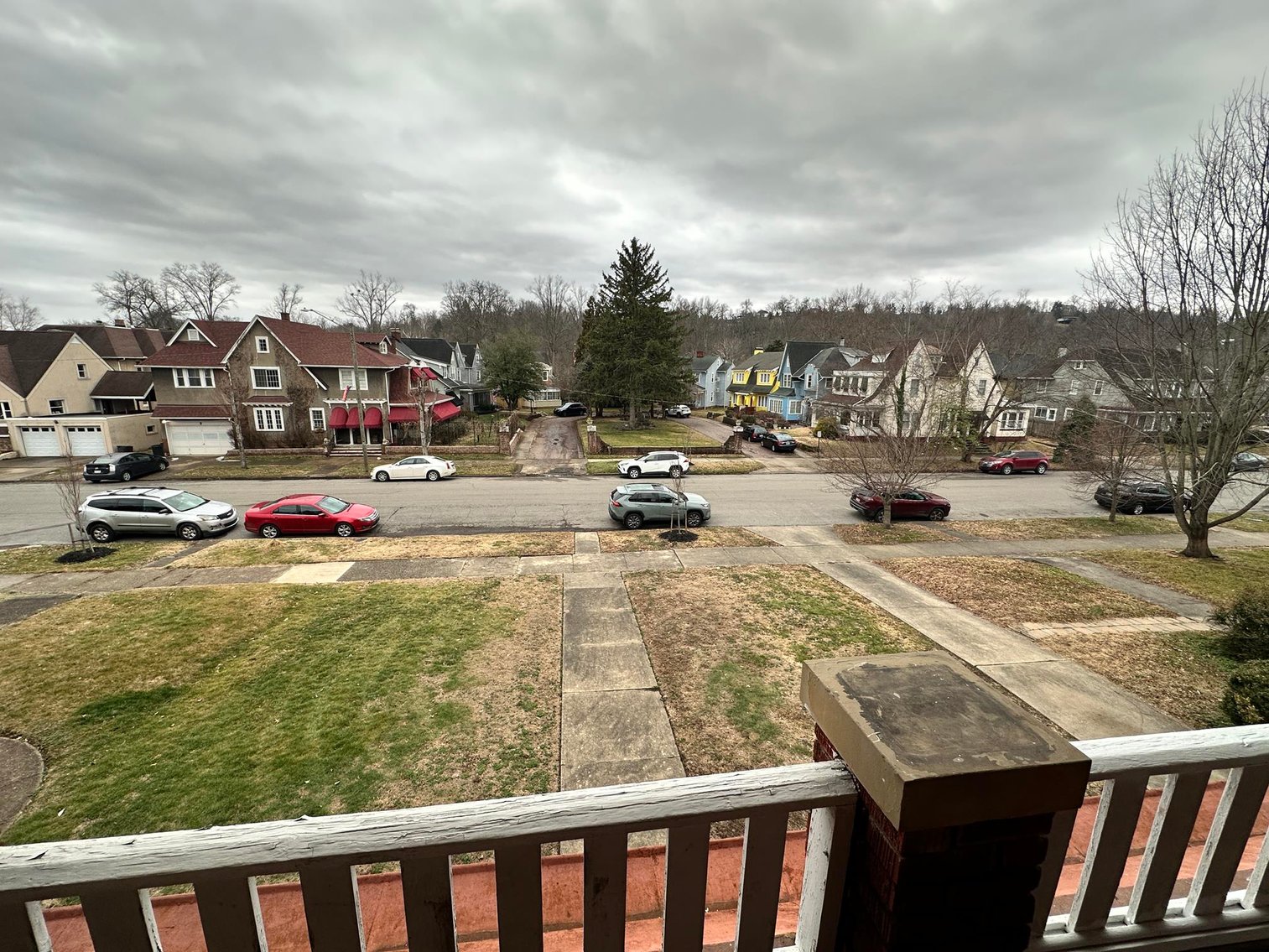 Image for SOLD $198,000 - Income Generating 4-Unit Apartment Building in Huntington