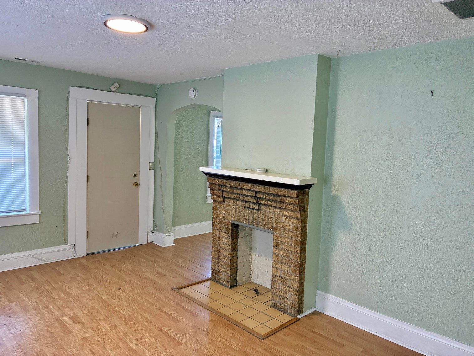 Image for SOLD $45,100 - Income Generating 2 Bedroom in Huntington