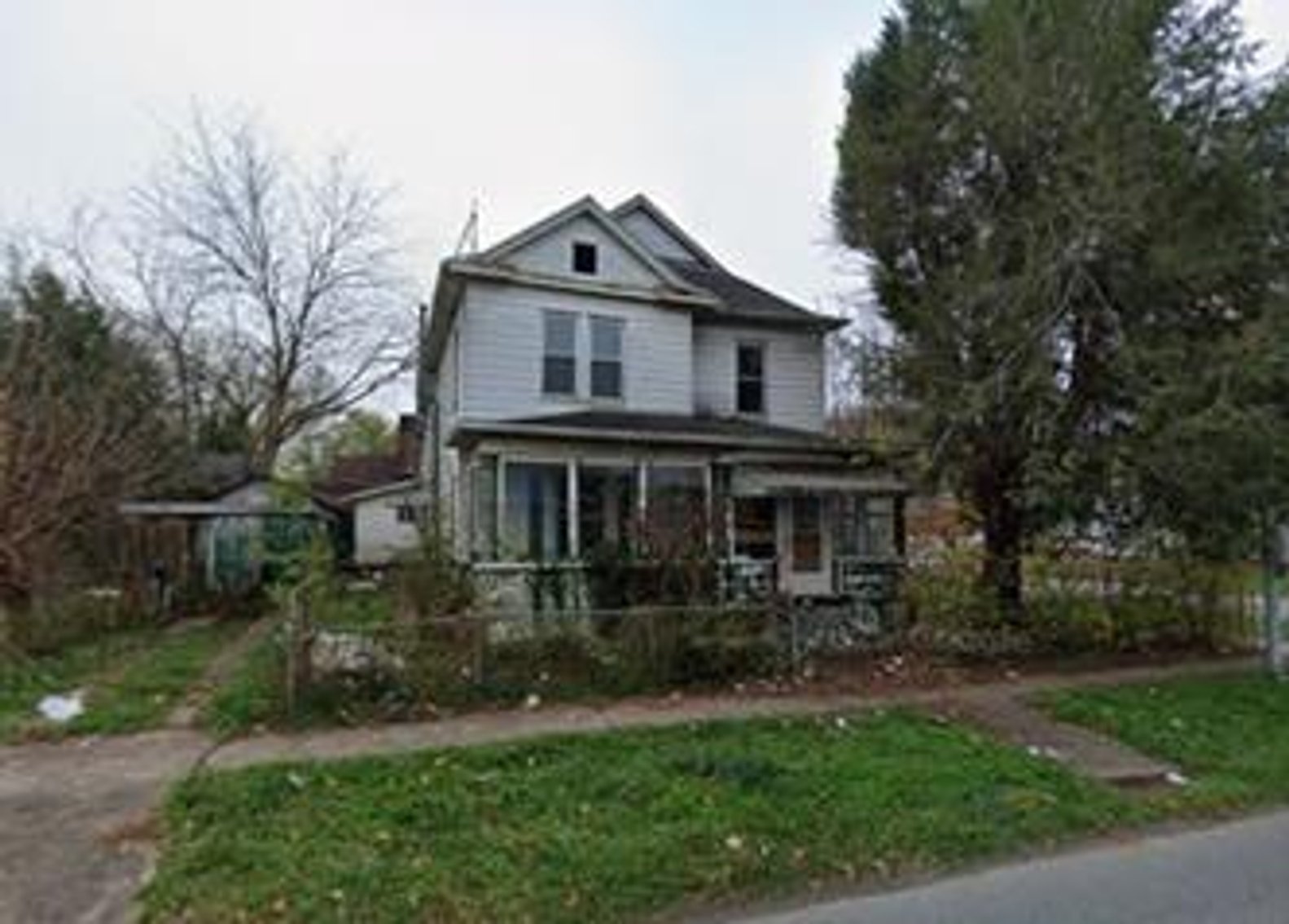 Image for SOLD $25,575 - 4 Bedroom in Huntington Selling to the Highest Bidder