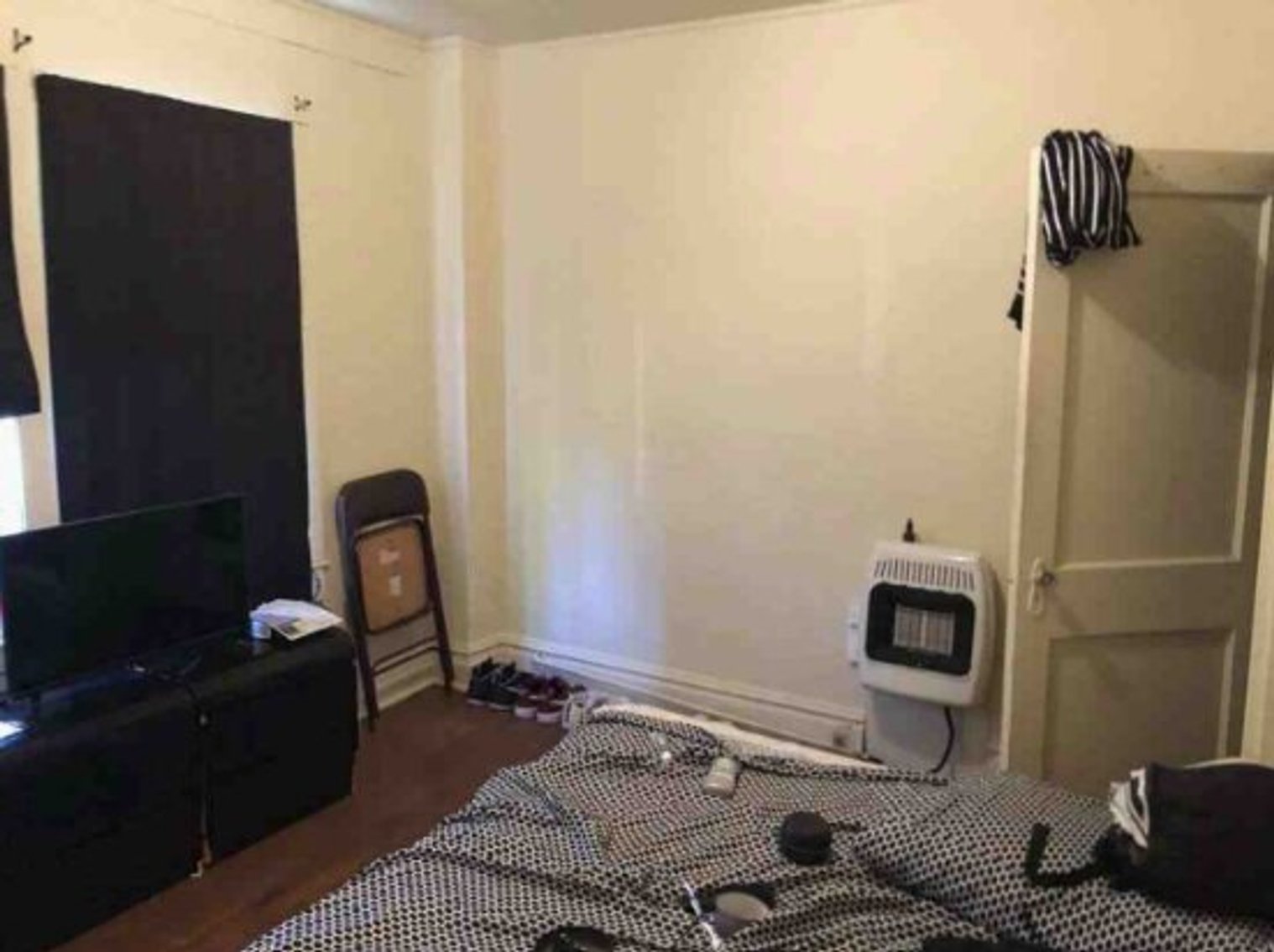 Image for SOLD $247,500 - Fully Occupied 4-Unit Apartment Building in South Charleston