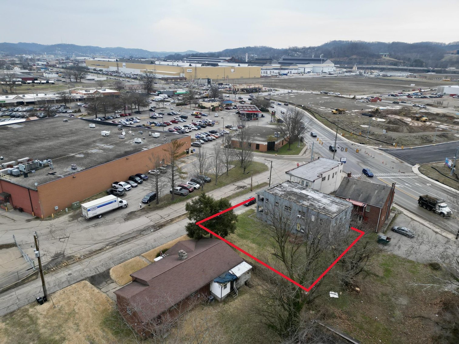 Image for SOLD $247,500 - Fully Occupied 4-Unit Apartment Building in South Charleston