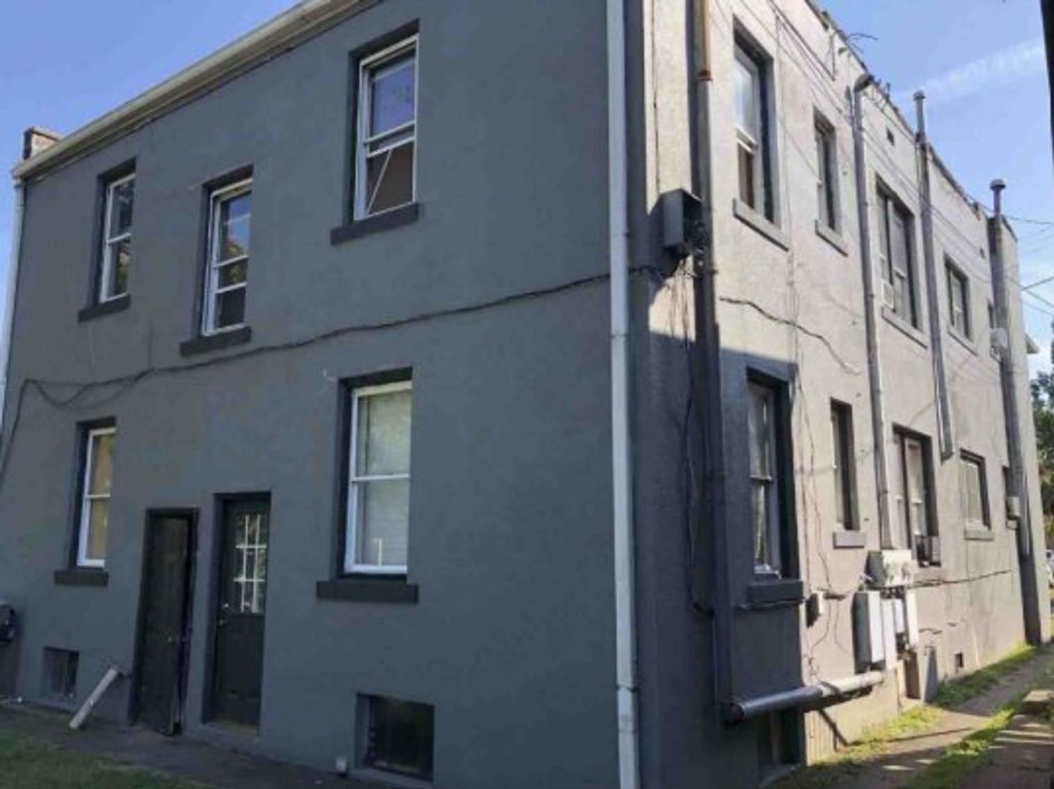 Image for SOLD $247,500 - Fully Occupied 4-Unit Apartment Building in South Charleston