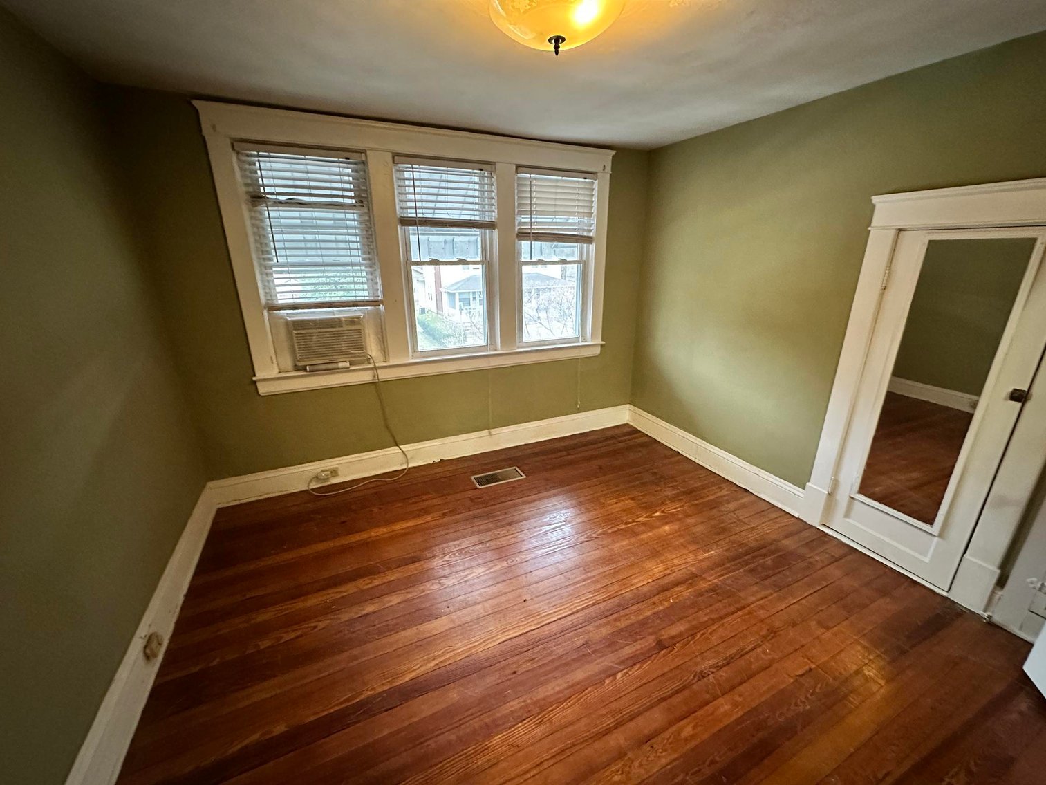 Image for SOLD $118,910 - Well-Maintained 3 Bedroom in Kanawha City