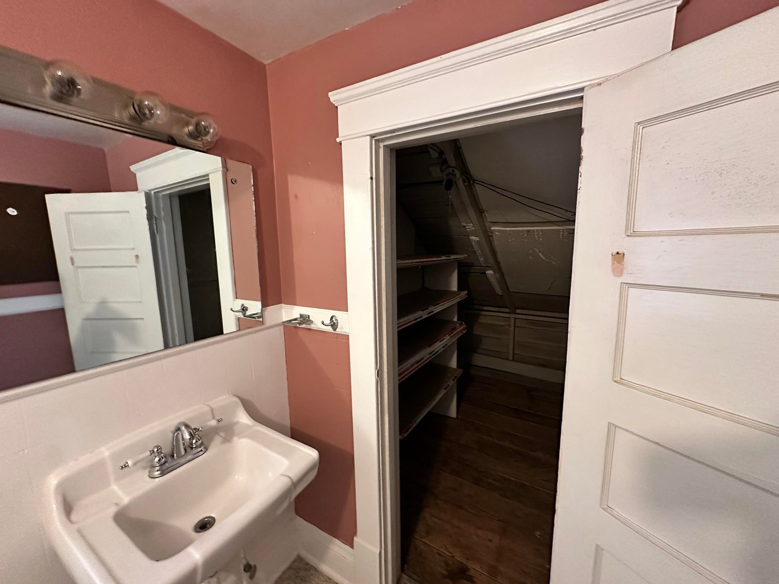 Image for SOLD $118,910 - Well-Maintained 3 Bedroom in Kanawha City