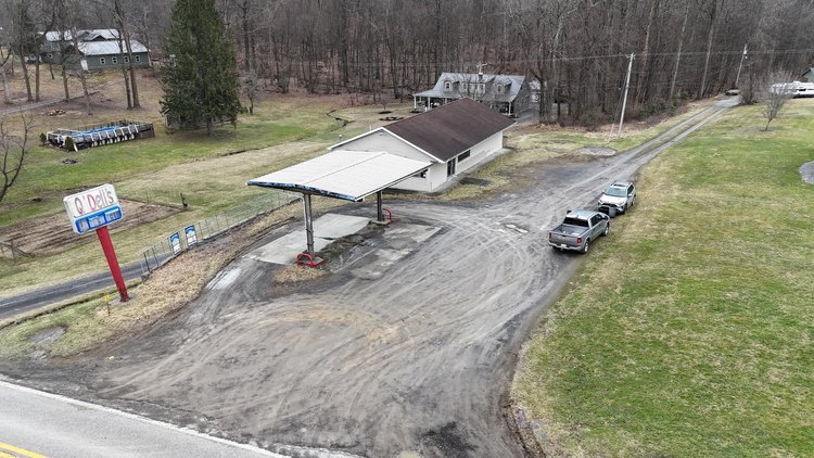 Image for SOLD $66,000 - Two Story Commercial Building on 0.87 Acres Along WV-310 in Fairmont