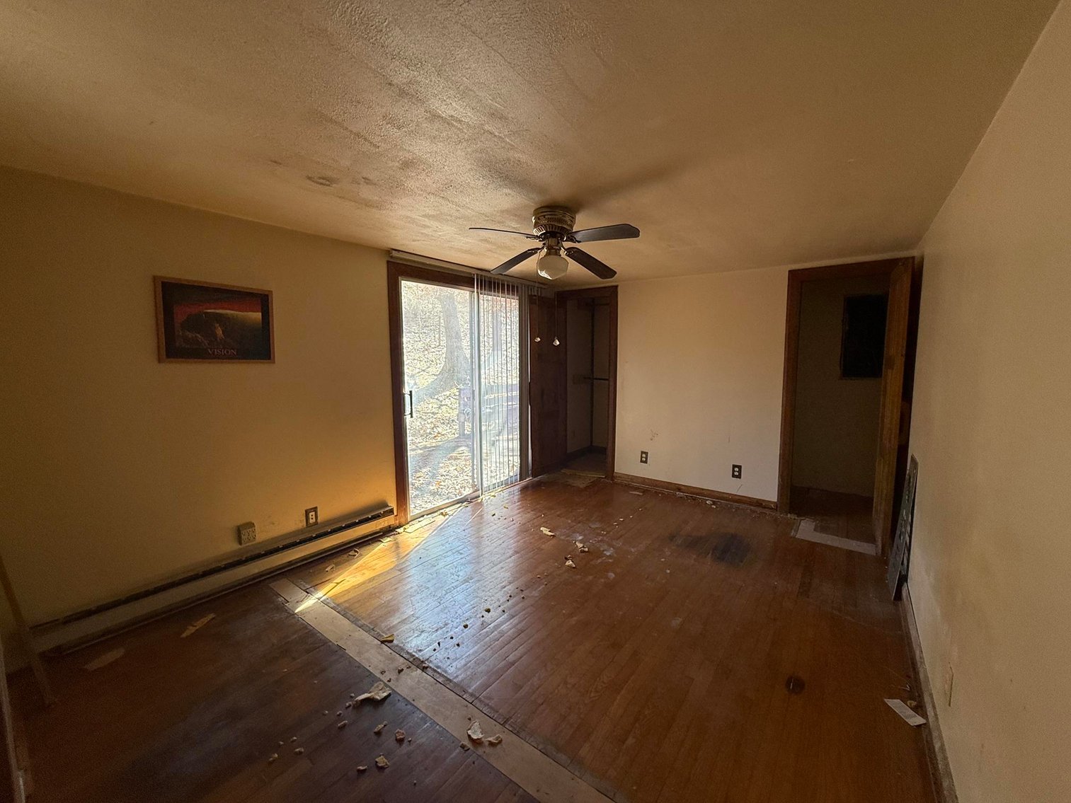 Image for NEW DATE: Home & Warehouse with Woodworking Equipment in a Prime Mercer County Location