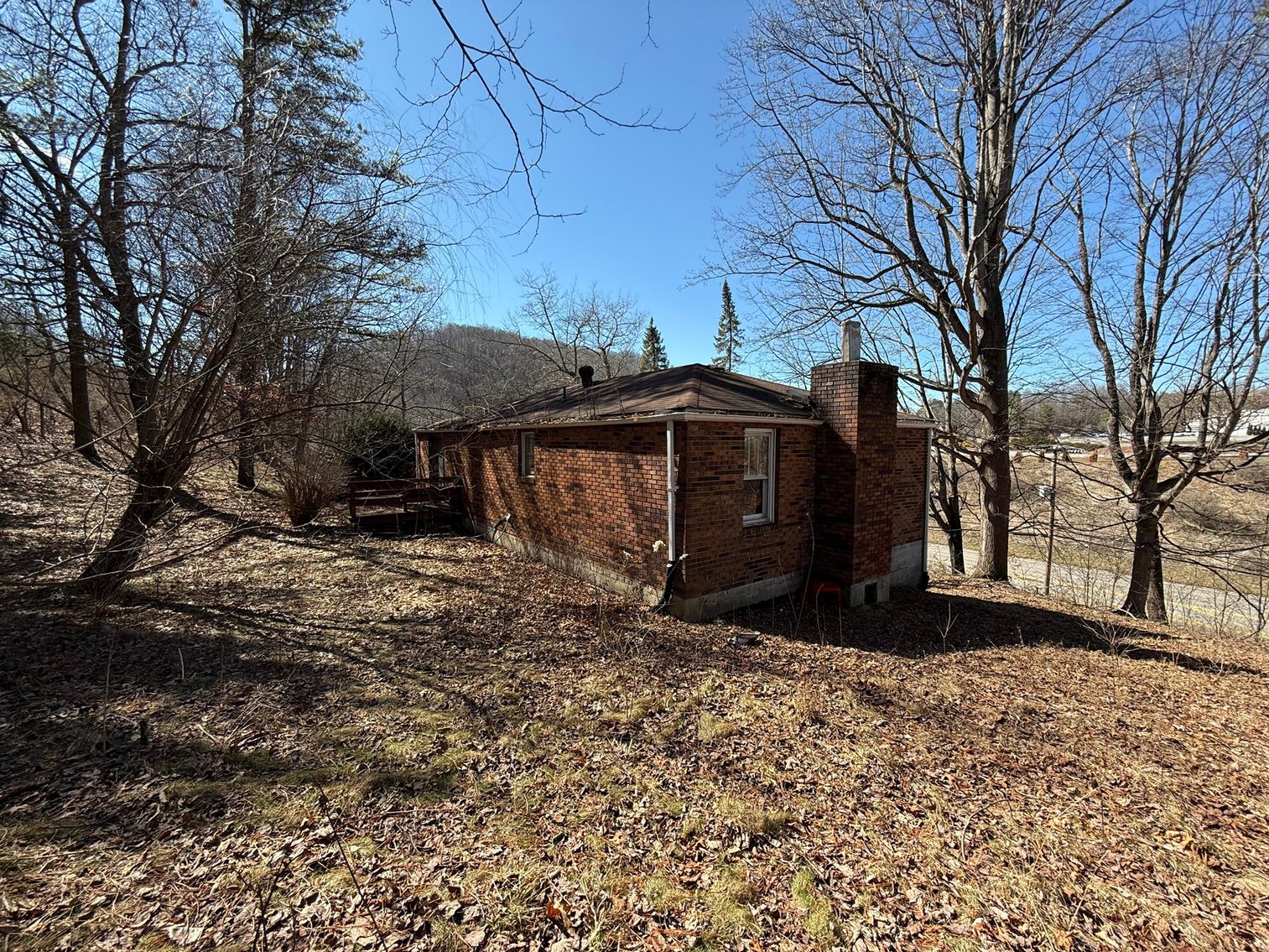 Image for NEW DATE: Home & Warehouse with Woodworking Equipment in a Prime Mercer County Location