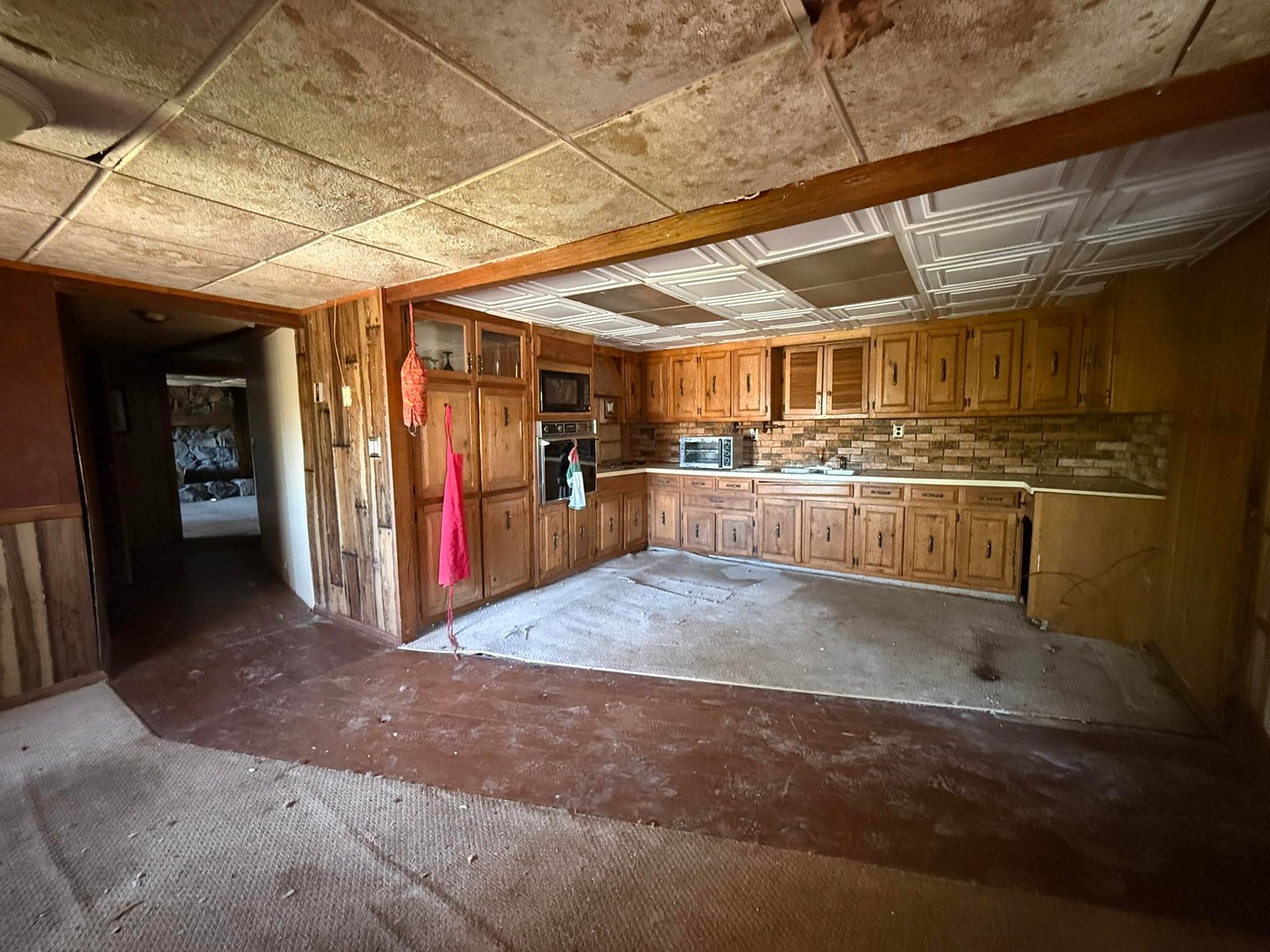 Image for NEW DATE: Home & Warehouse with Woodworking Equipment in a Prime Mercer County Location