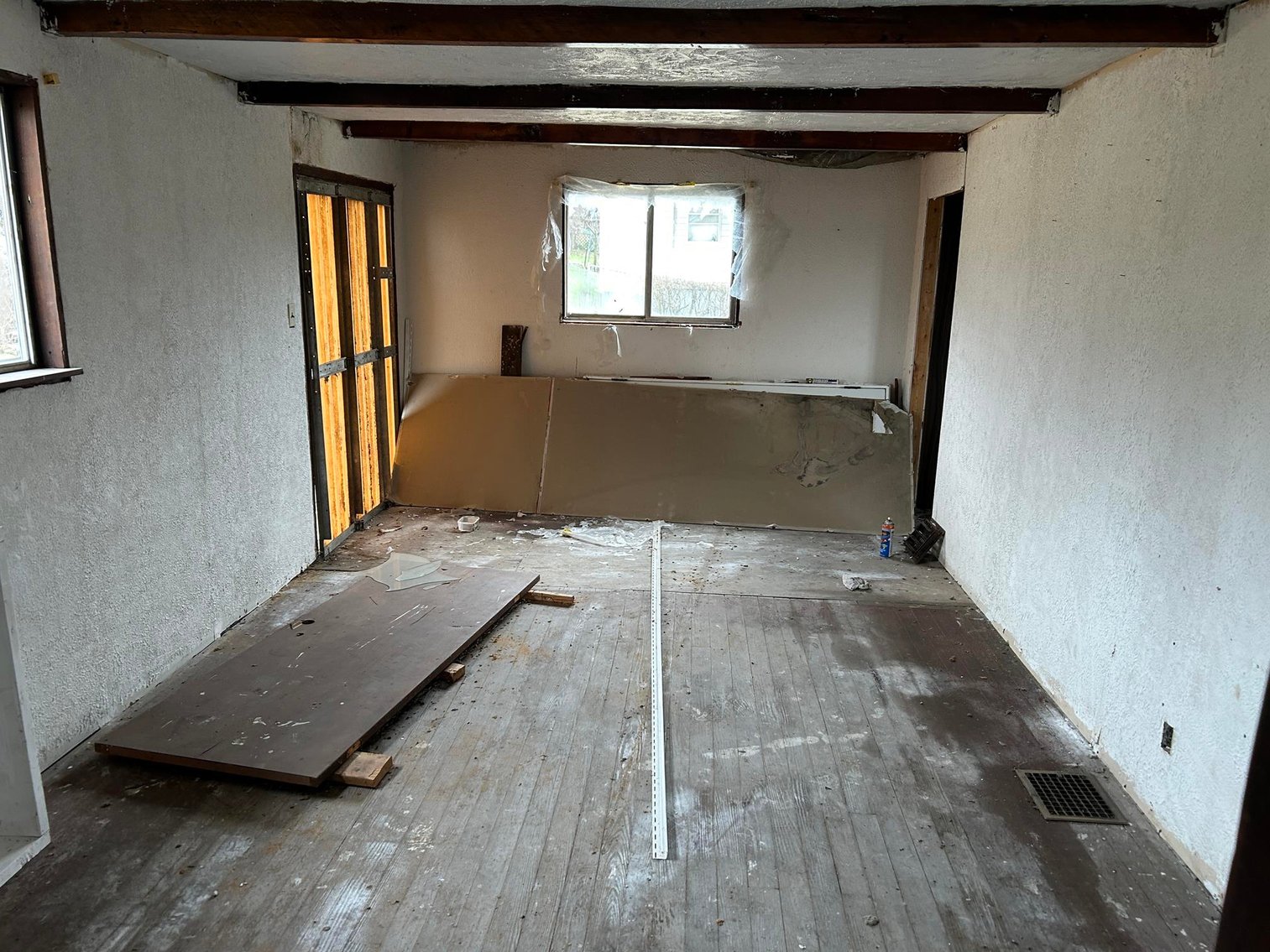 Image for SOLD - 2 Bedroom Project Home in Fayette County, PA Selling to the Highest Bidder