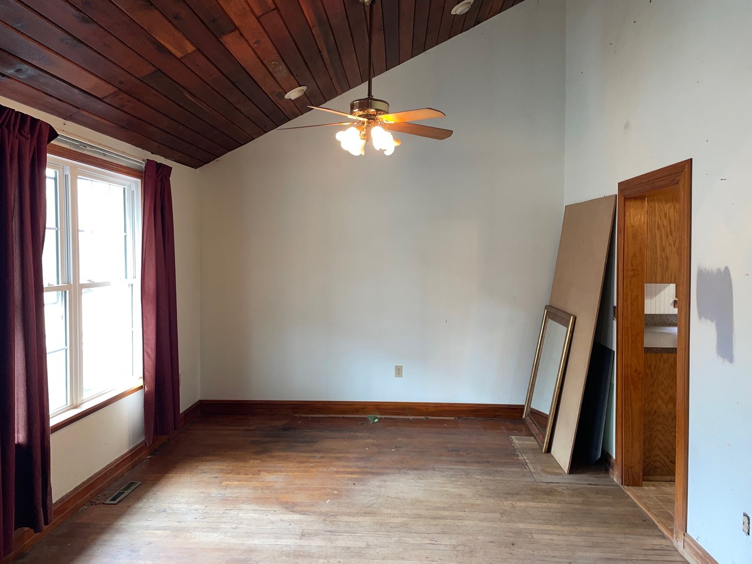 Image for SOLD $46,200 - 2 Bedroom on Nearly an Acre with River Views Along US-60 in Fayette County