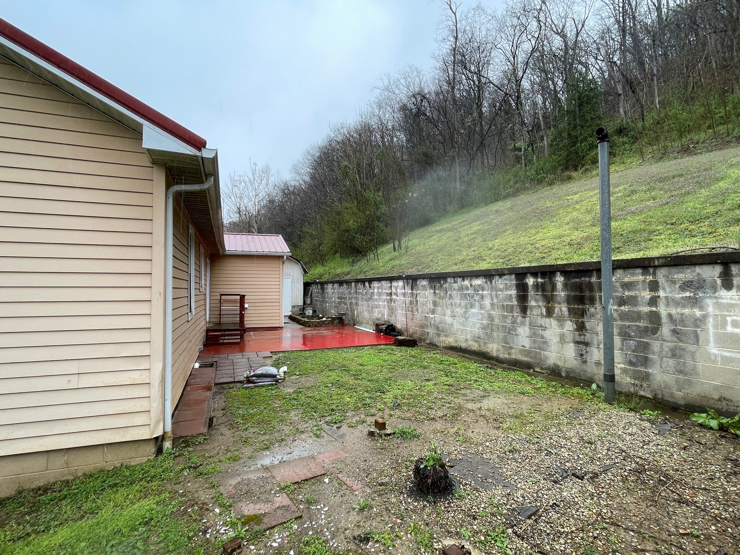 Image for SOLD $46,200 - 2 Bedroom on Nearly an Acre with River Views Along US-60 in Fayette County
