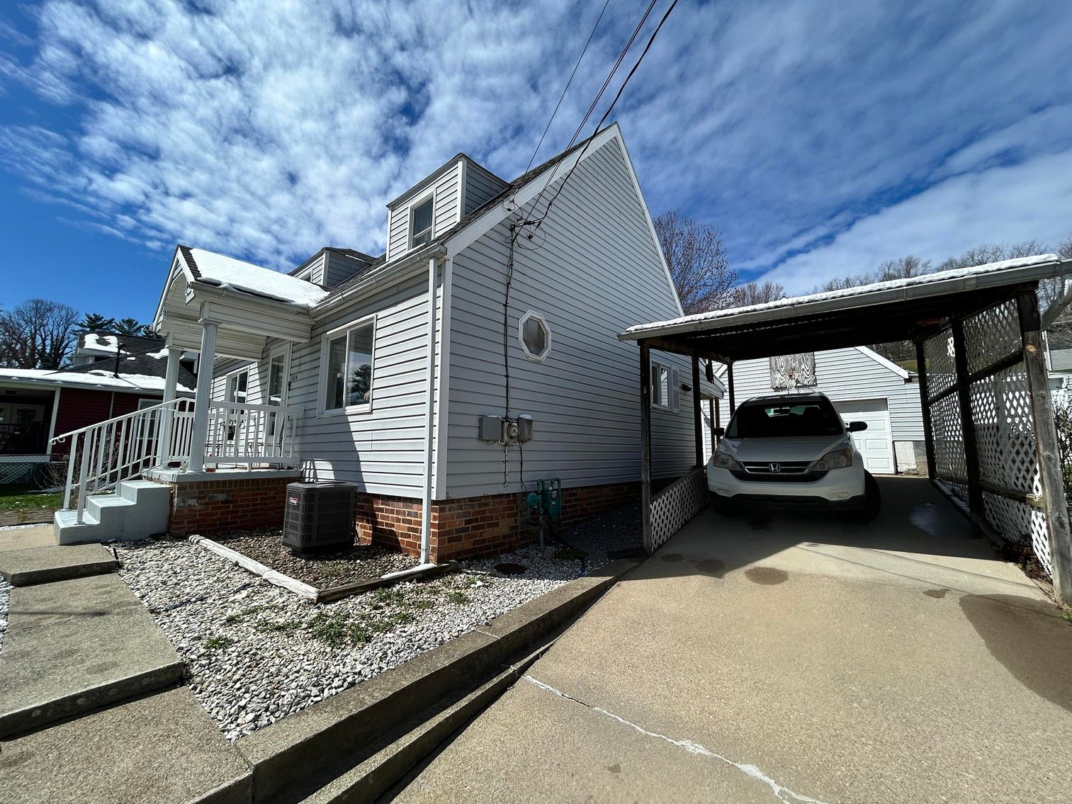 Image for SOLD $154,000 - 4 Bedroom in a Great Pleasant Valley Location
