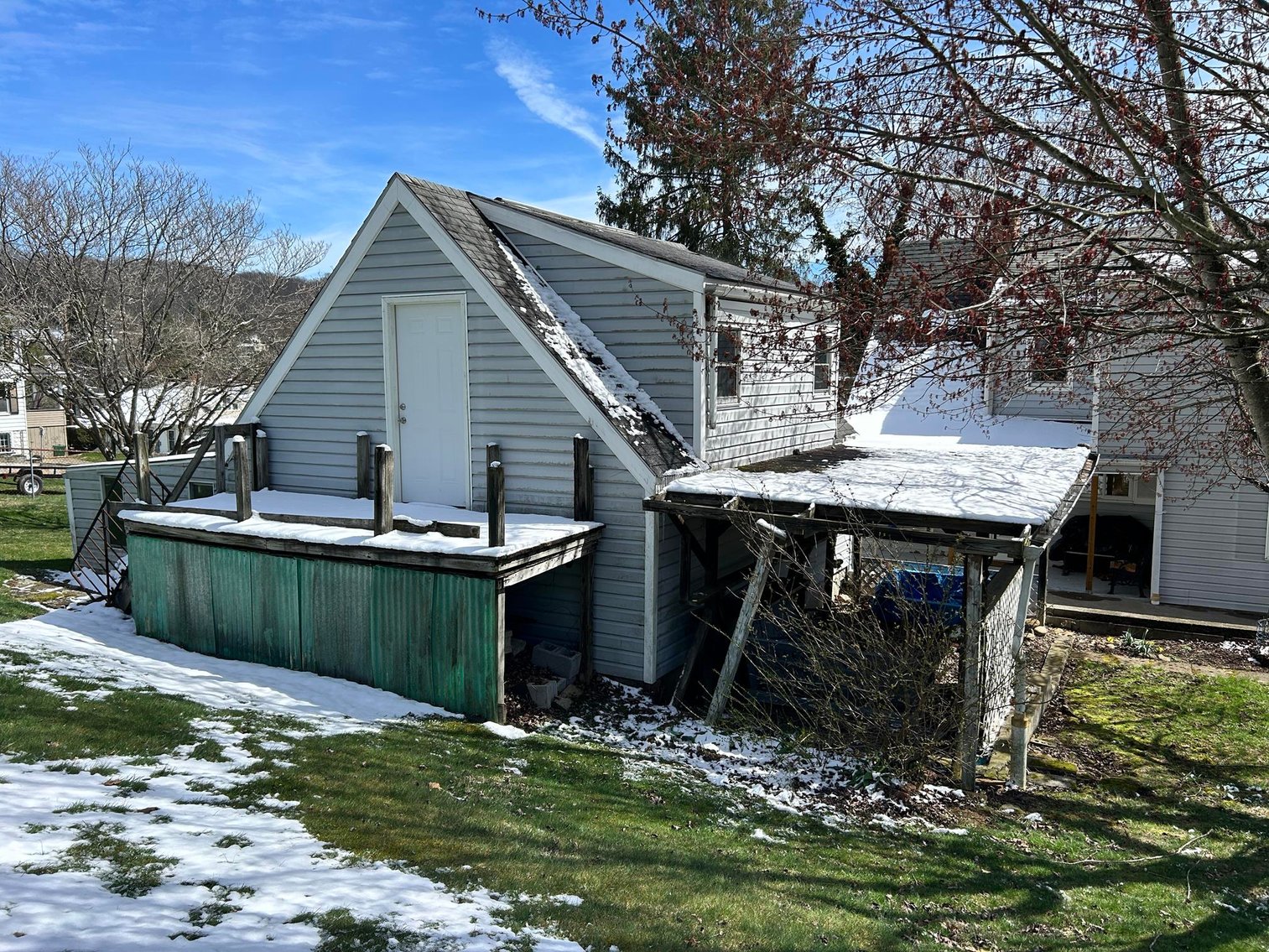 Image for SOLD $154,000 - 4 Bedroom in a Great Pleasant Valley Location