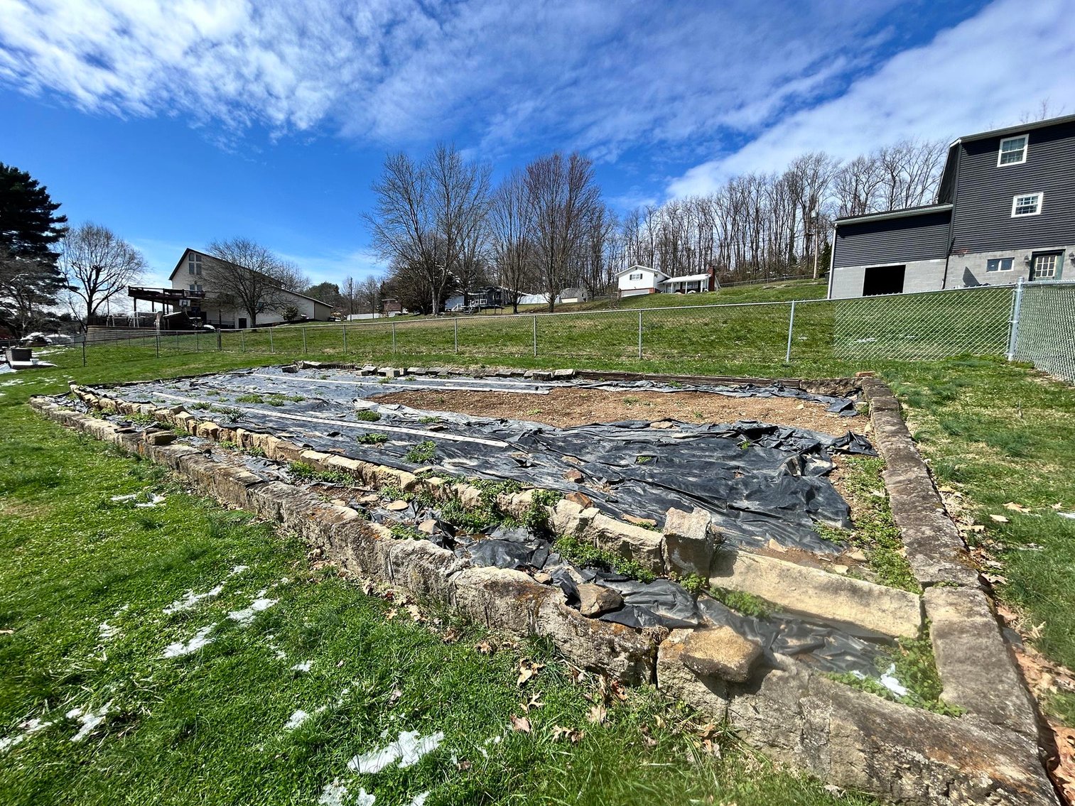 Image for SOLD $154,000 - 4 Bedroom in a Great Pleasant Valley Location
