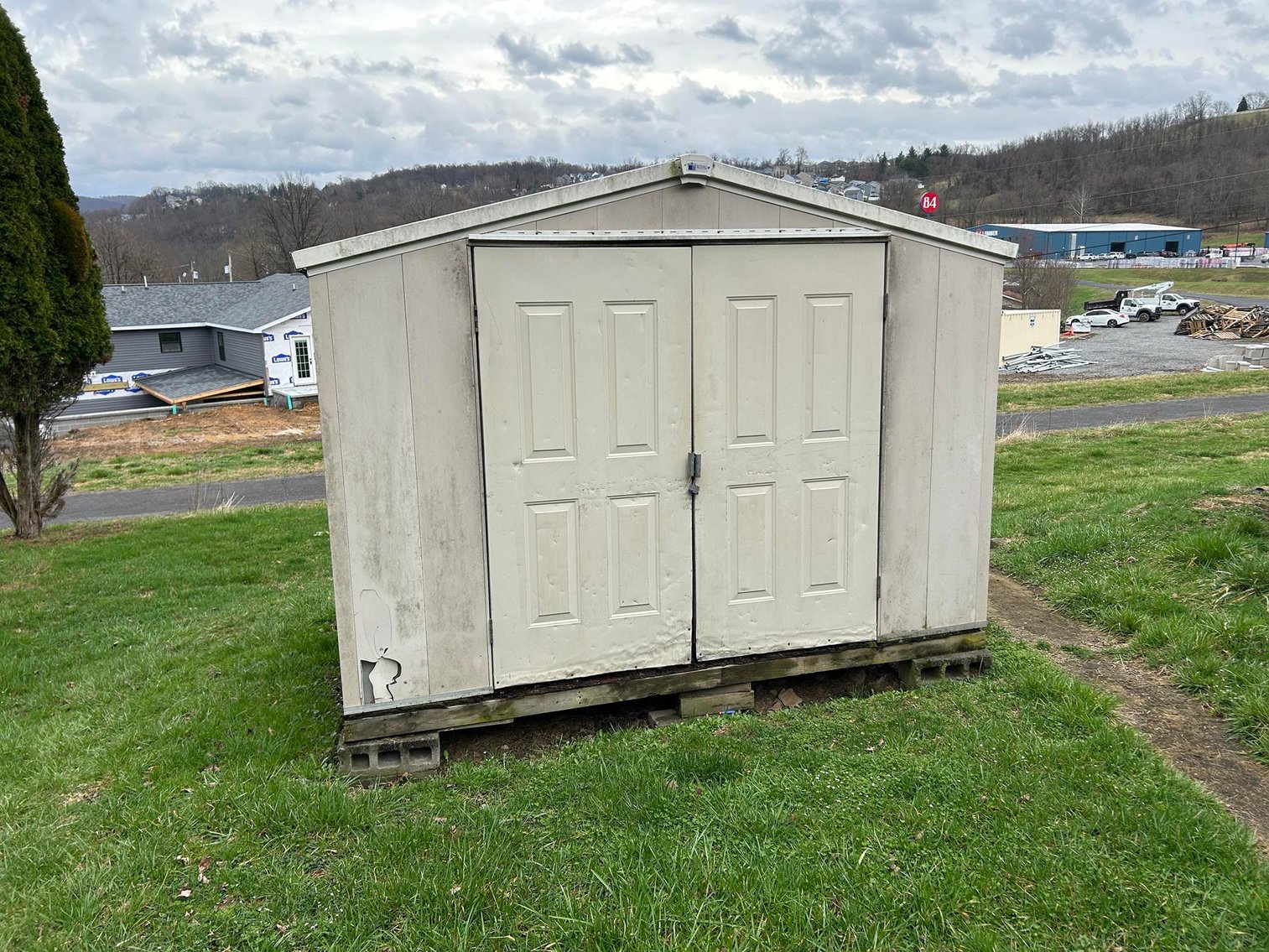 Image for SOLD $55,000 - Income Generating 3 Bedroom in Morgantown Selling to the Highest Bidder